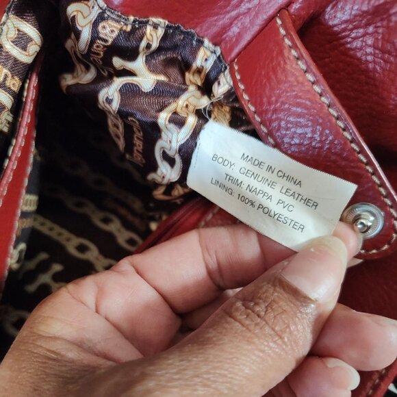 Tignanello Red Pebbled Leather Handbag Dual Buckle Straps Chain Print Lining - Picture 7 of 10